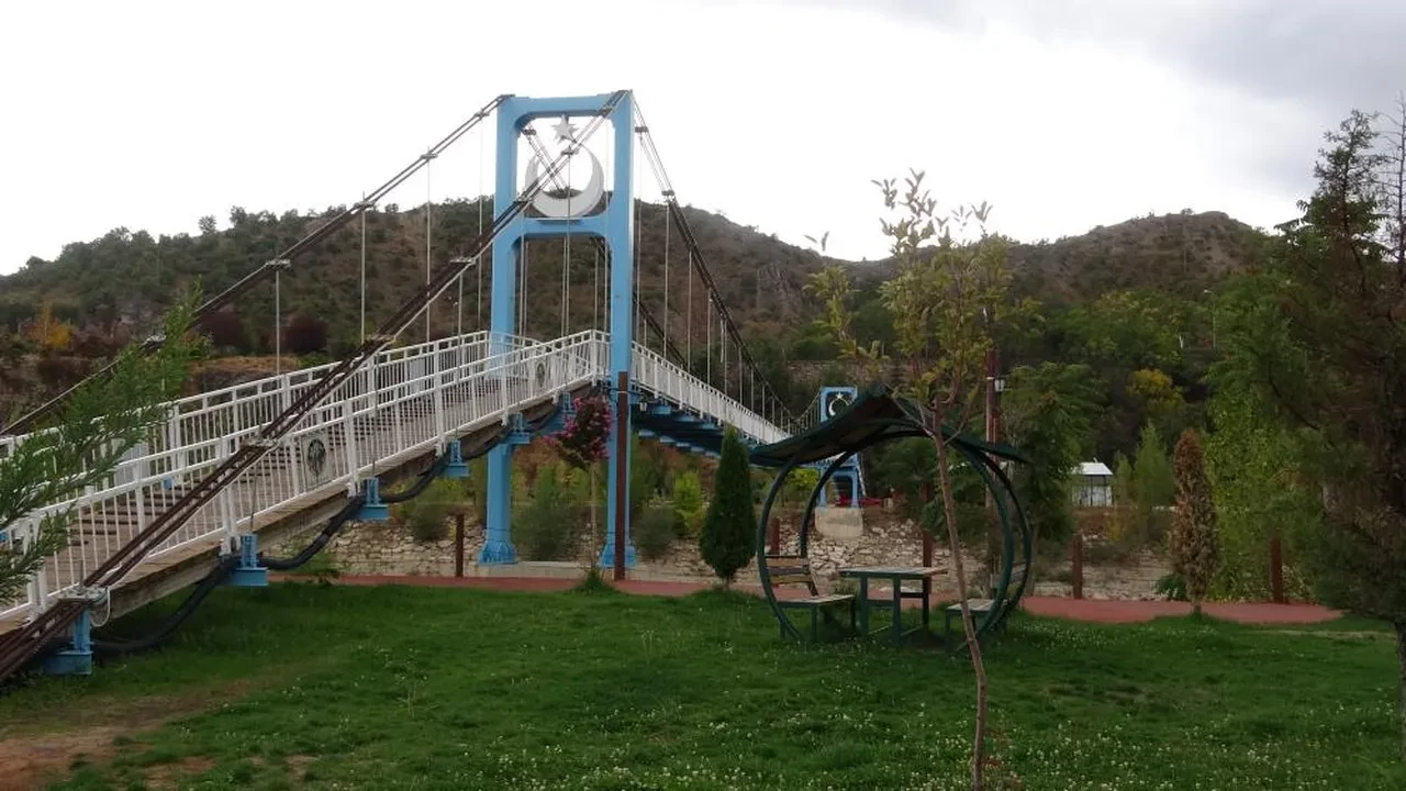 Yazın nüfusu 10 katına çıkan Tunceli ıpıssız kaldı