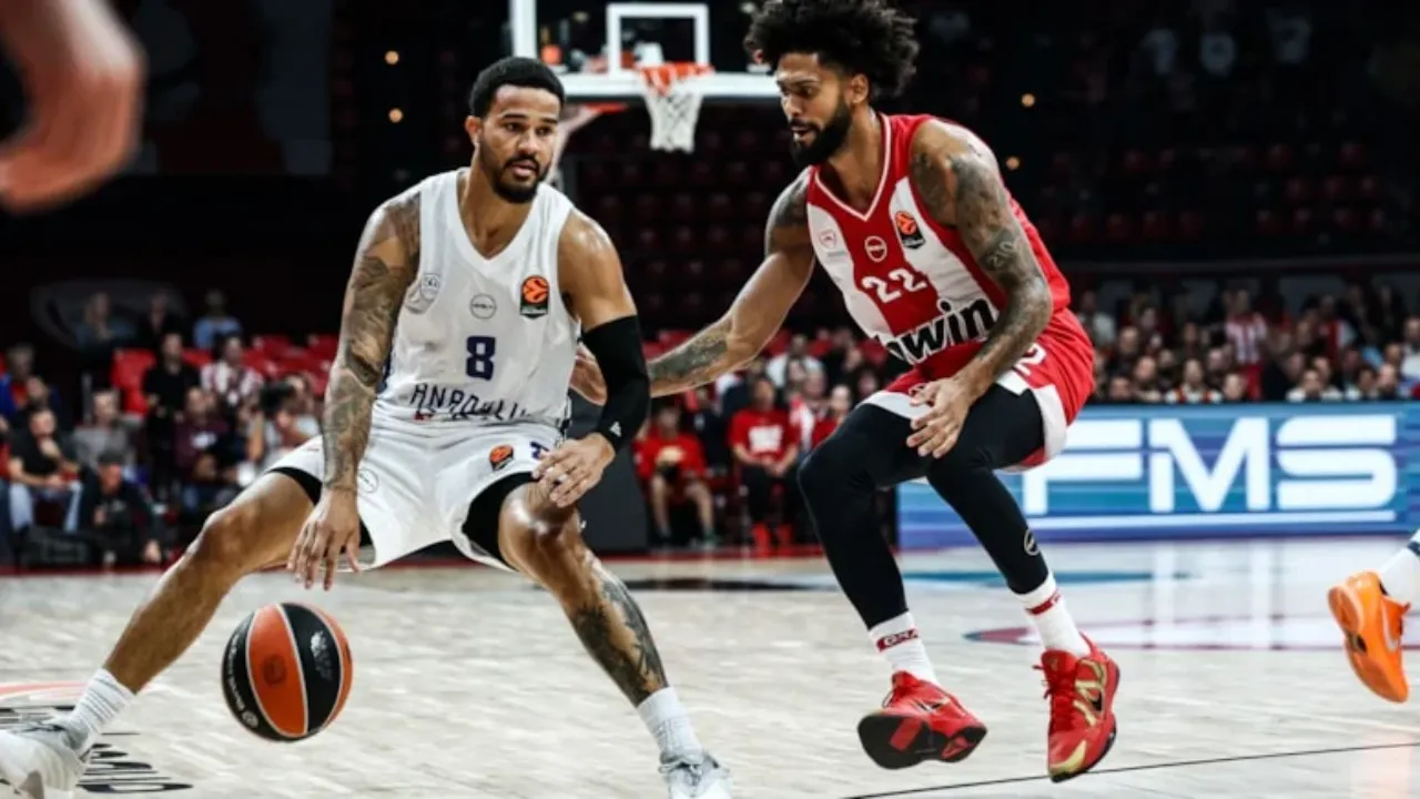 Anadolu Efes Olympiakos maç skoru belli oldu! Atina’da enfes galibiyet