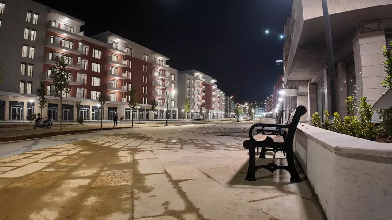 Bakan Kurum deprem bölgesinden paylaştı: 'Göz kamaştırıyor'