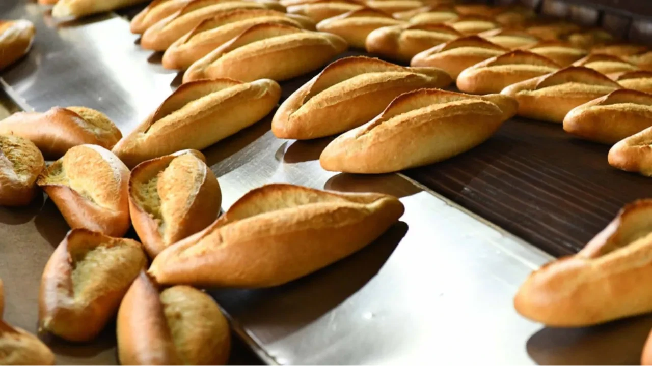 Ekmeğe zam geldi! Yarından itibaren yeni fiyatıyla satılacak