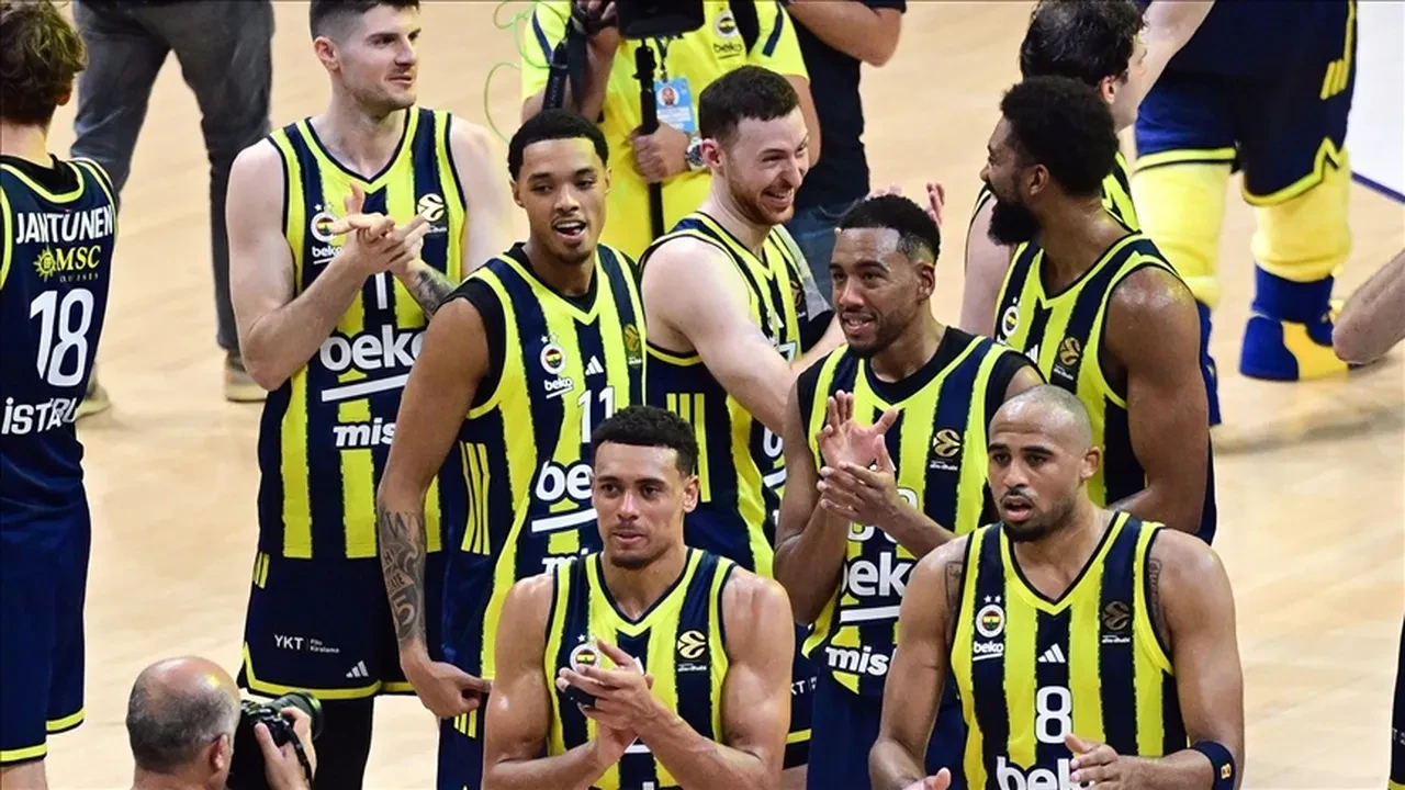 Fenerbahçe basketbol maçı saat kaçta, hangi kanalda? Fenerbahçe Beko Dubai Basketboll maçına saatler kaldı