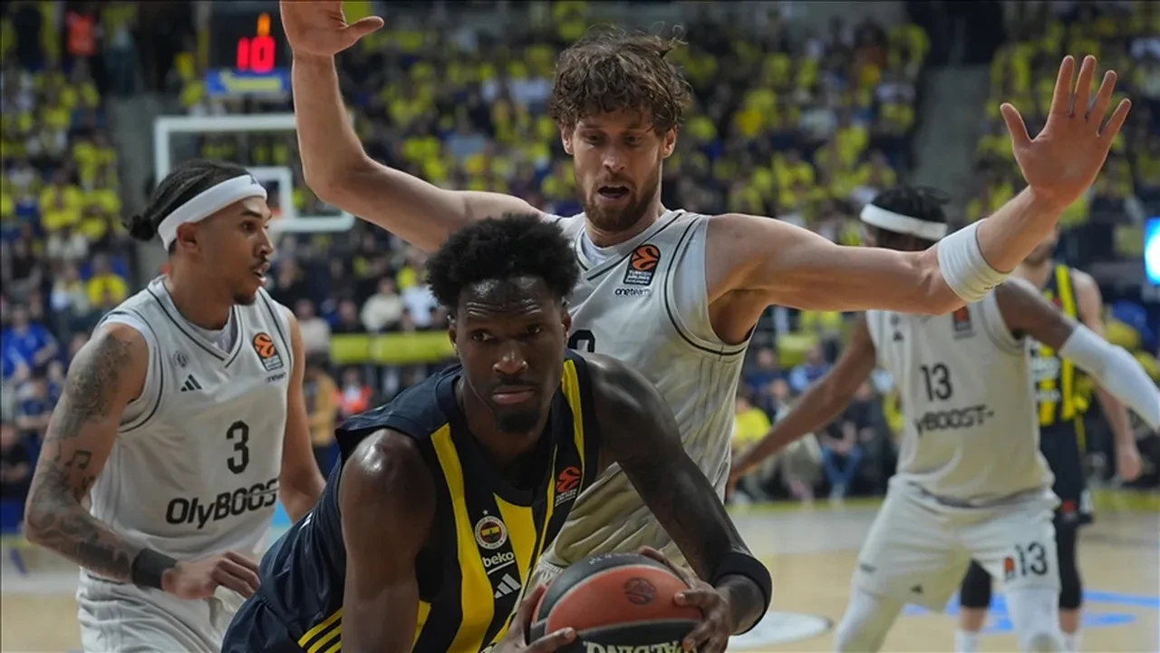 Fenerbahçe basketbol maçı saat kaçta, hangi kanalda? Fenerbahçe Beko Dubai Basketboll maçına saatler kaldı