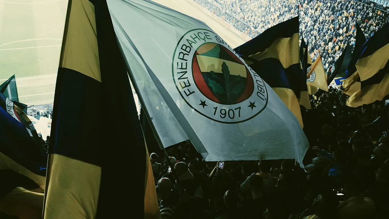 /spor/fenerbahceye-devre-arasinda-bomba-isim-dunya-yildizini-duyurdular-3255980