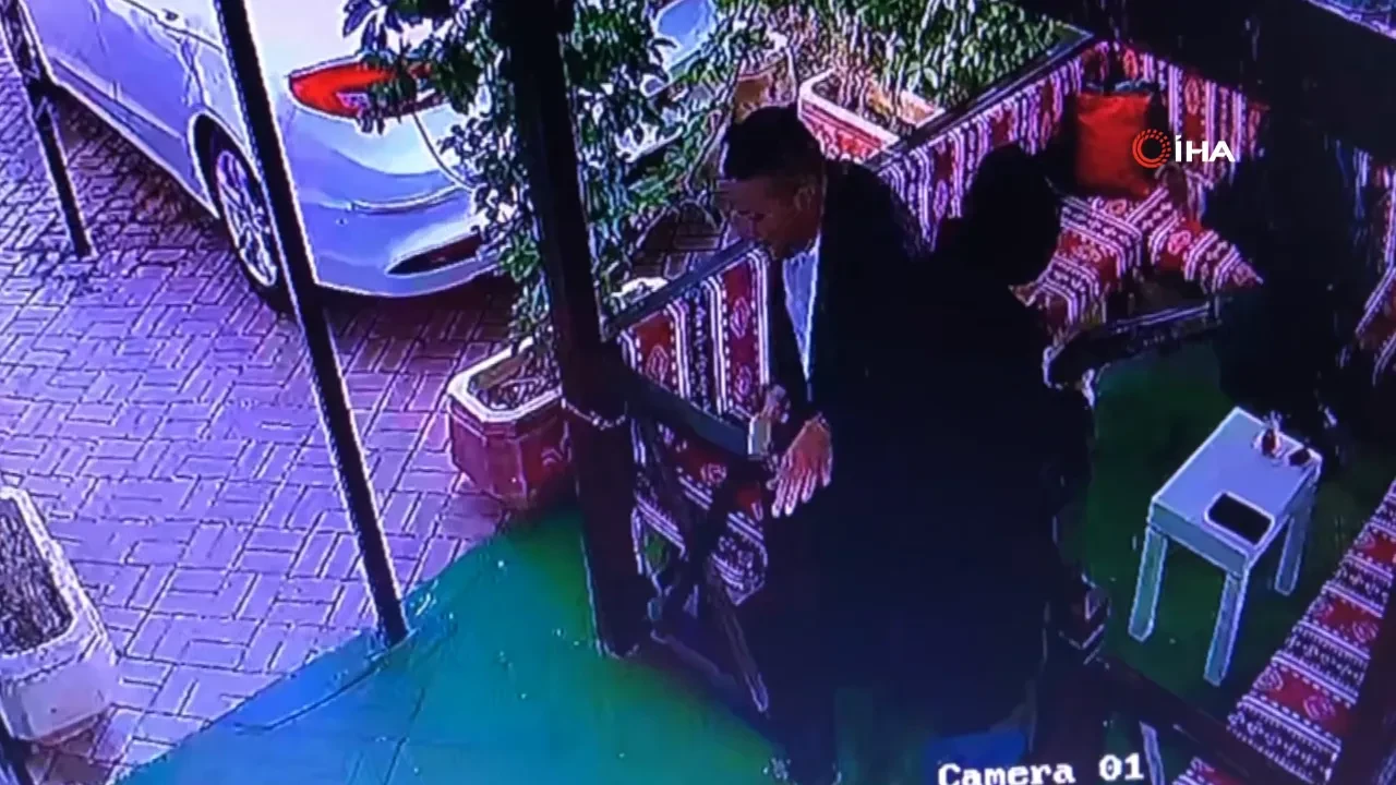 Gazeteciye silahlı saldırı! Korku dolu anlar kamerada