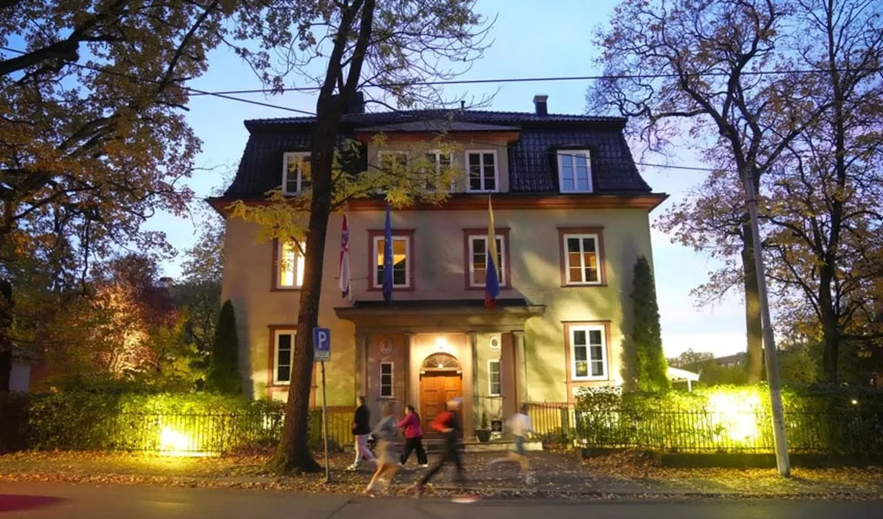 Machado Nobel'i aldı, Venezuela kepenk vurdu! Norveç'teki büyükelçilik kapatıldı