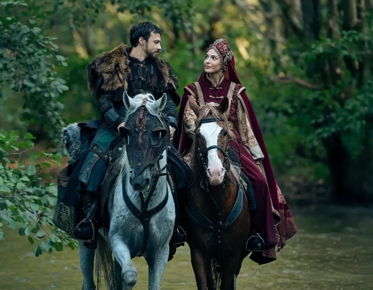 Mert Yazıcıoğlu'nun Kuruluş Orhan'dan bölüm başı alacağı ücret ağızları açık bıraktı! Bakın ilk başrol teklifi kime gitmiş 