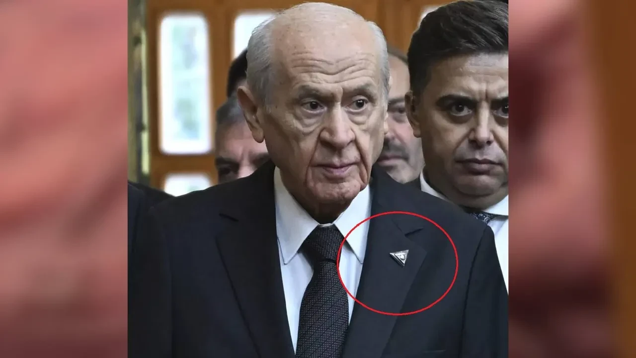 MHP lideri Bahçeli'nin yüzük ve rozetindeki anlam dikkat çekti 