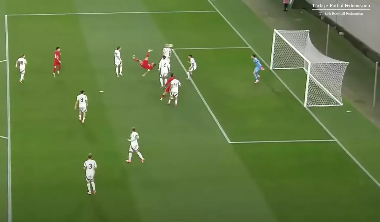 Semih Kılıçsoy hangi takımda oynuyor? Röveşata golü gündem oldu