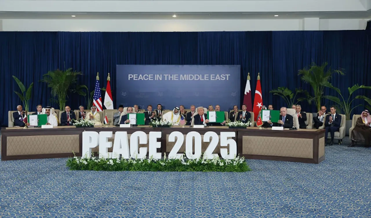 Trump'ın Erdoğan'a övgülerini alkışlamayan 2 lider dikkatlerden kaçmadı