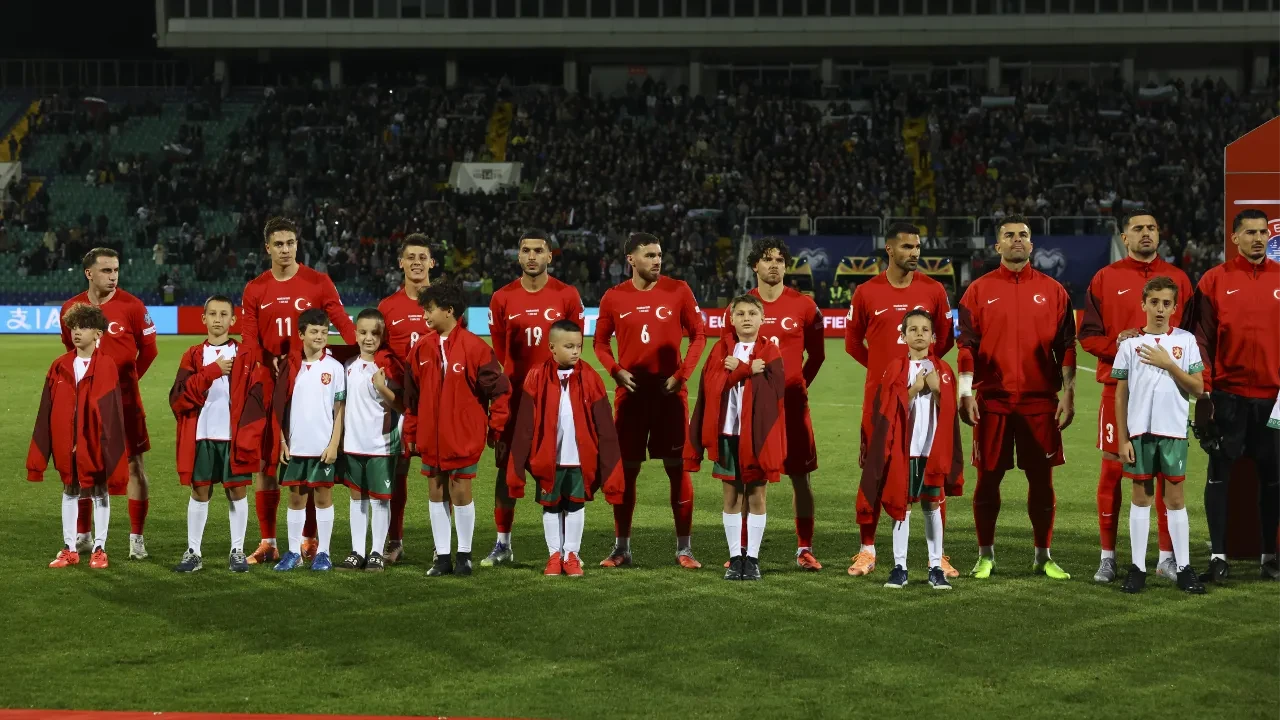 Türkiye Gürcistan maçı şifresiz nerede izlenir? A Milli Takım 2'nciliği garantilemeyi hedefliyor