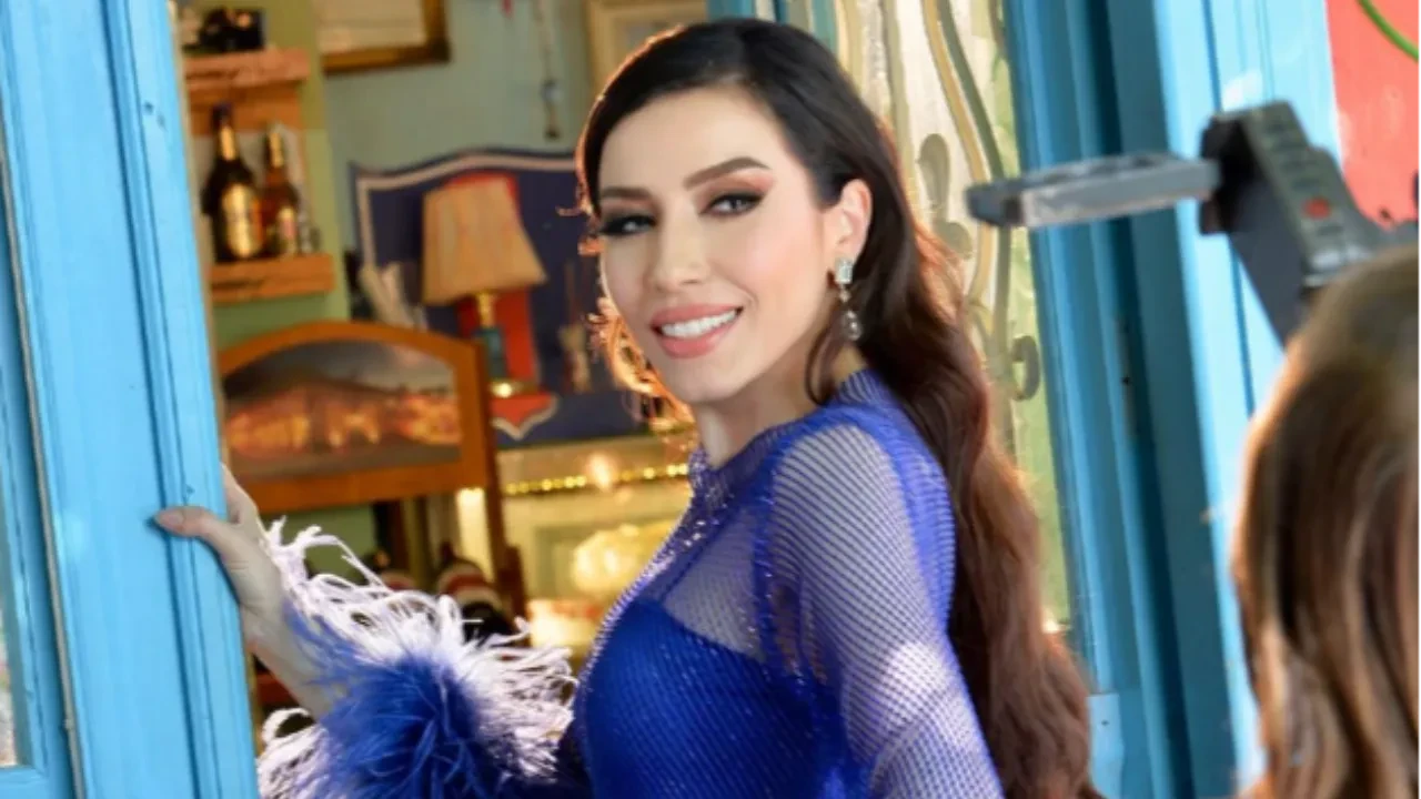 Burcu Güneş sahne alamamasının hesabını sordu! İddiaları müzik dünyasını karıştırdı 