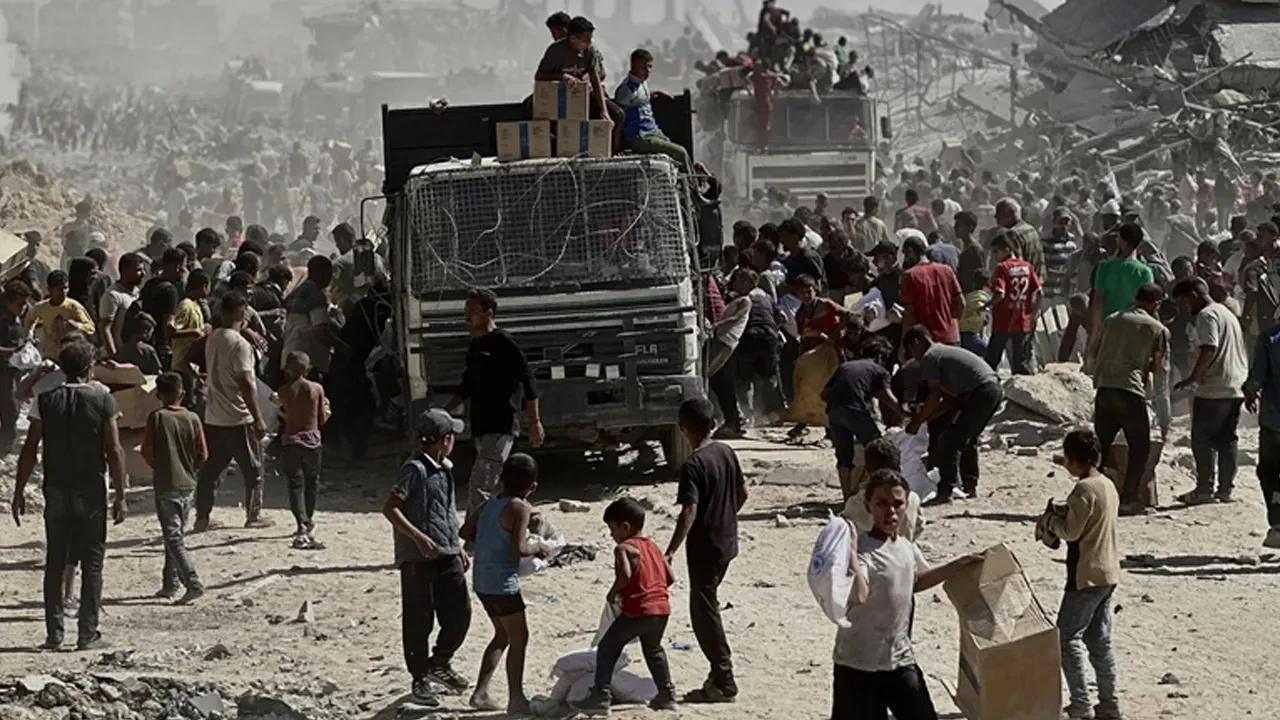 Cumhurbaşkanı Erdoğan'dan kritik temas! Kulliye'de kabul etti