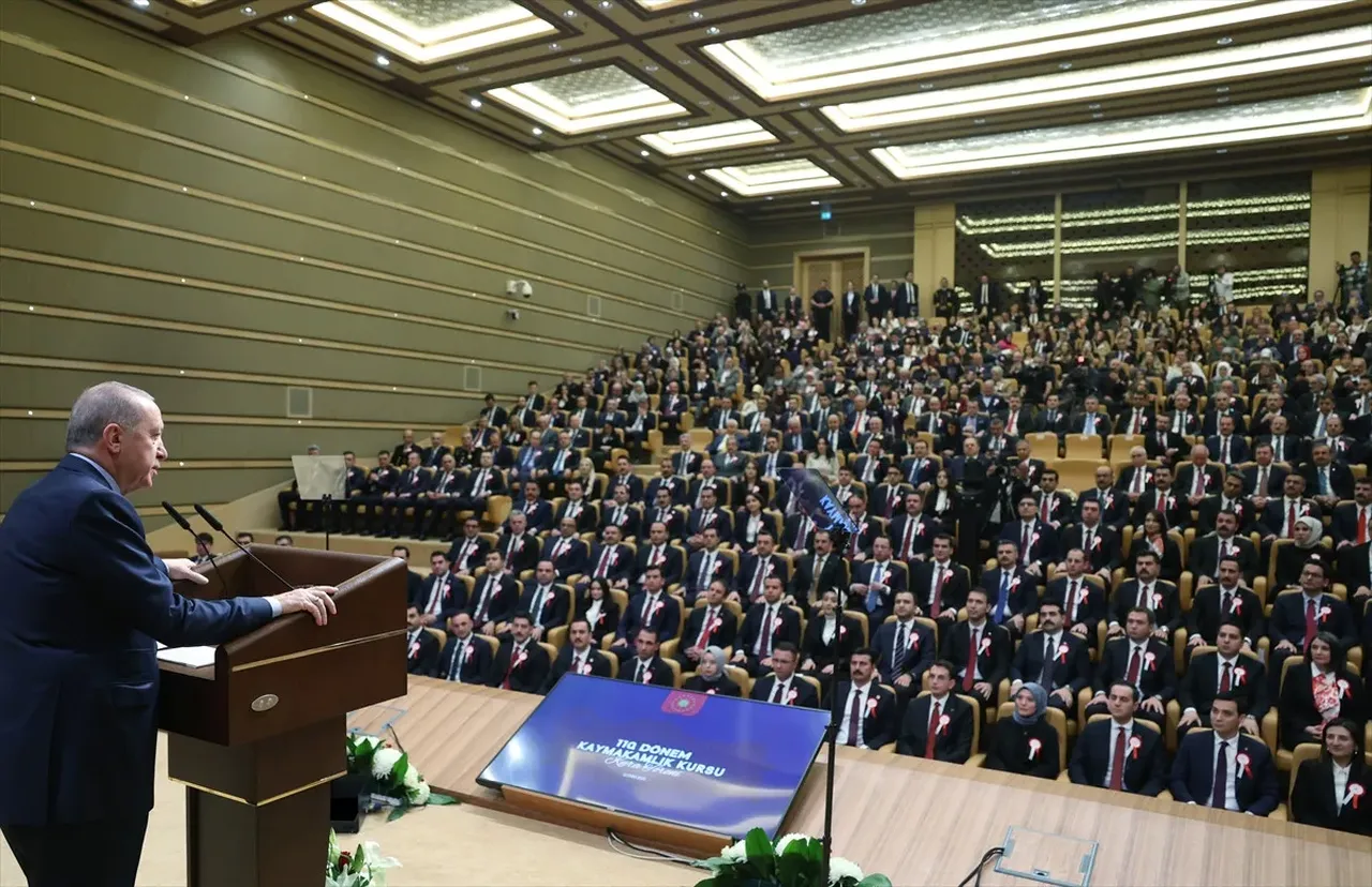 Cumhurbaşkanı Erdoğan'dan yeni kaymakamlara net uyarı! 'Toleransımız yoktur' 