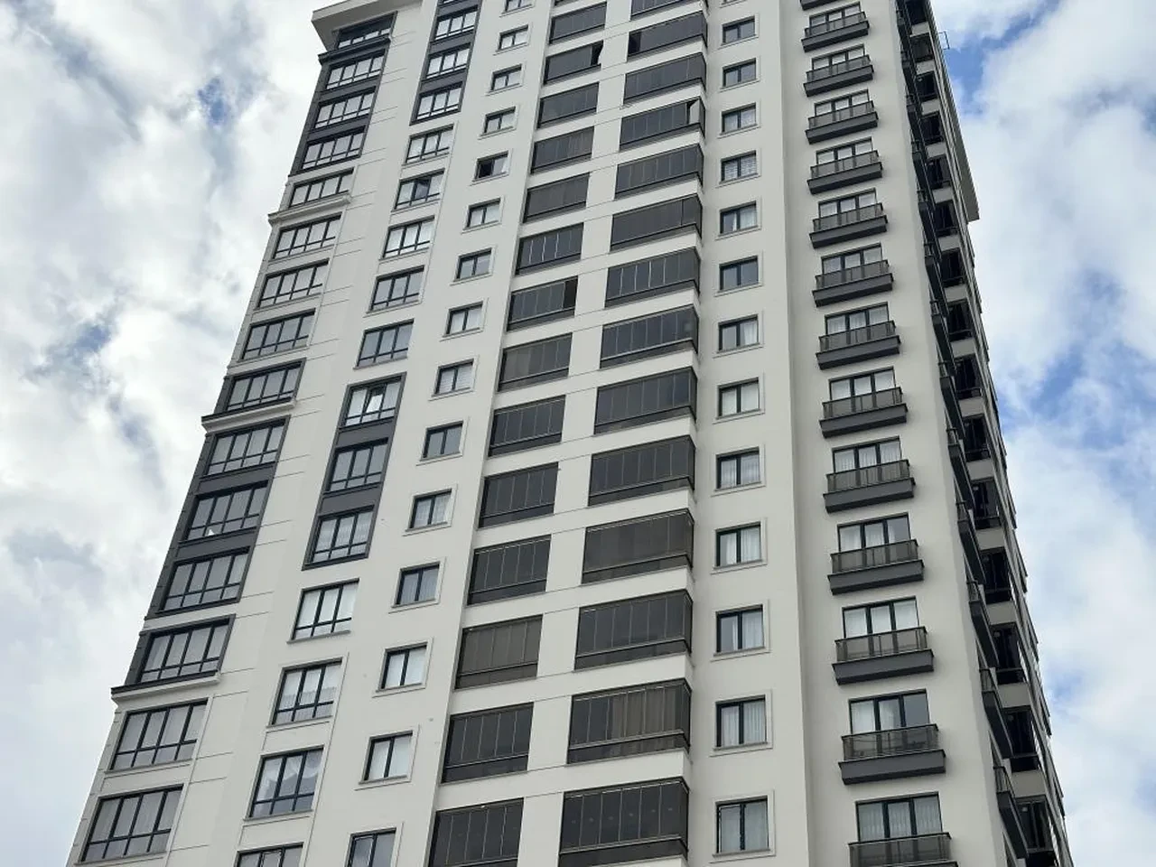 Eser Mumcuoğlu'nun şüpheli ölümü! Evden çıkan not şoke etti: Kıskançlık kavgası iddiası