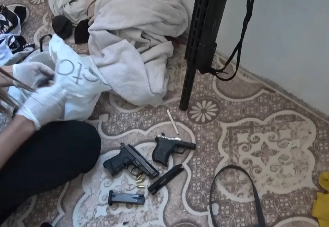 Gaziantep'te bağ evine baskın! 4 tüfek ile 2 tabanca bulundu