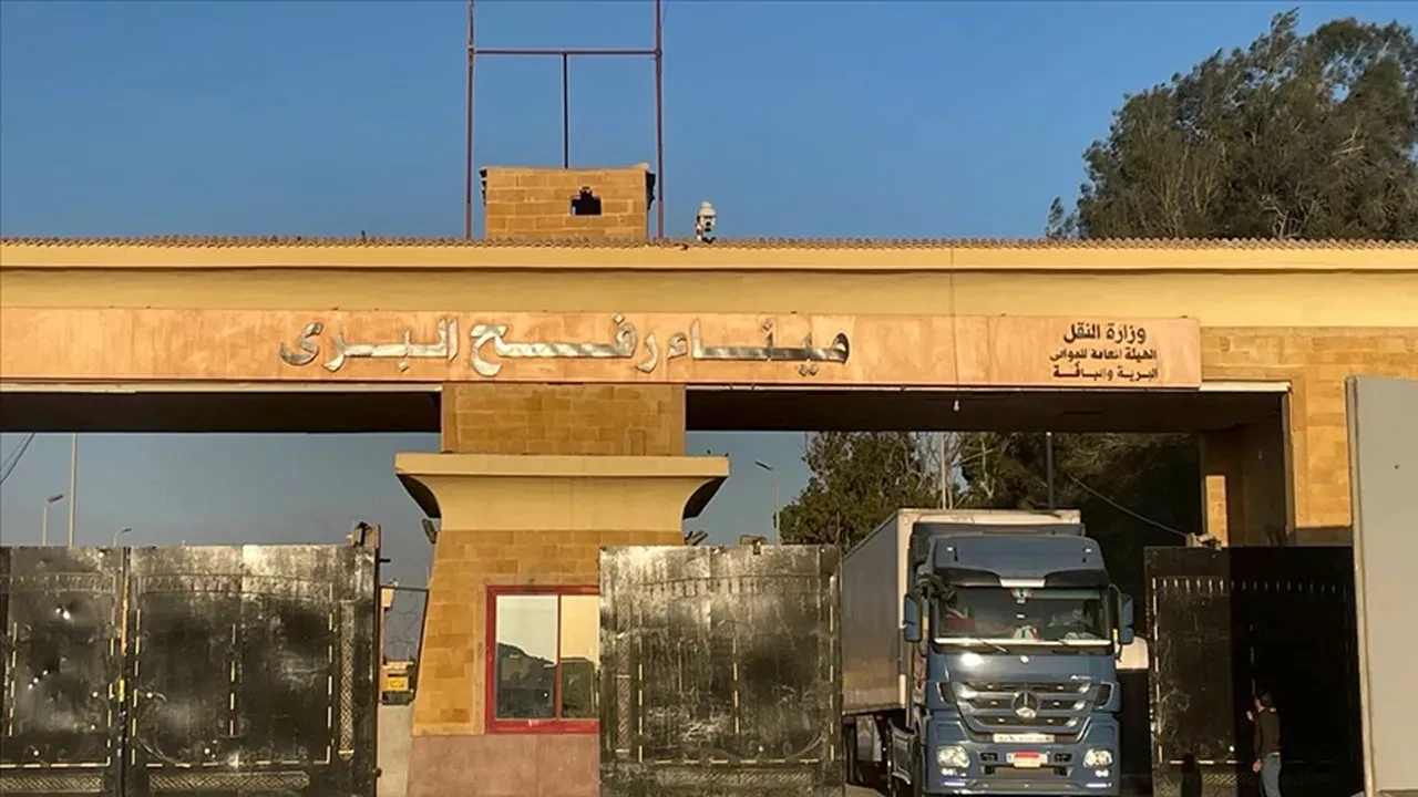 Gazze sınırında kritik gelişme! İsrail Refah Sınır Kapısı’nı bugün açıyor