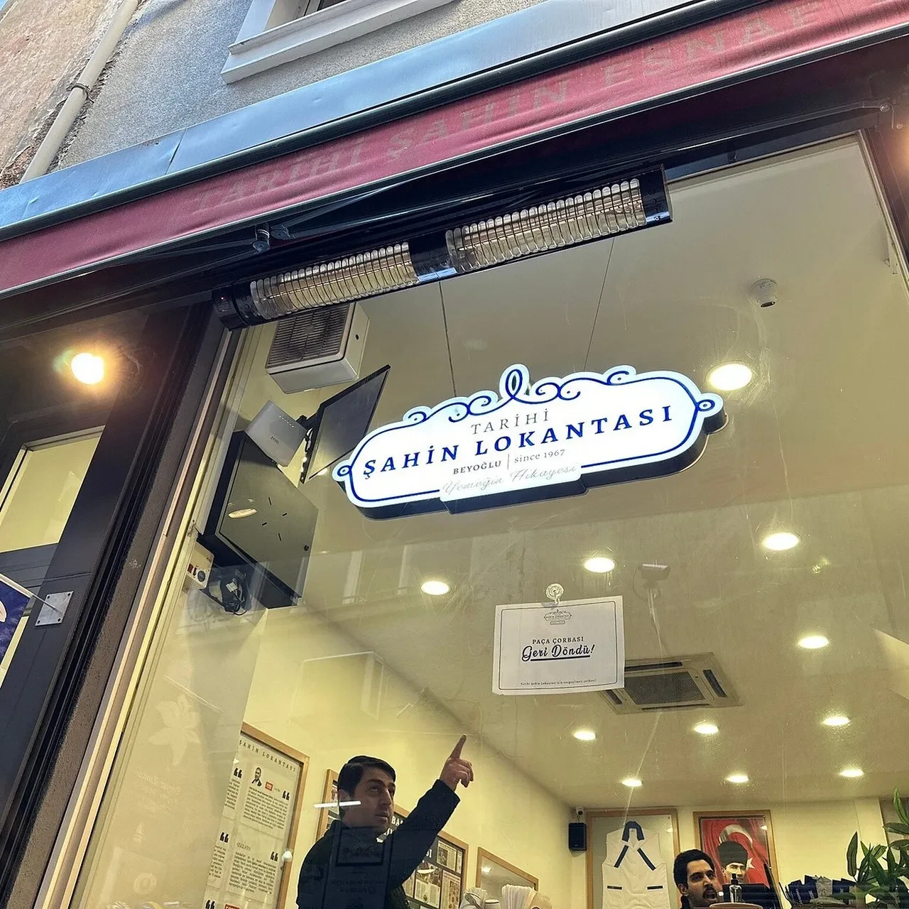 İstanbul'un 58 yıllık 'tarihi' lokantası resmen iflas etti