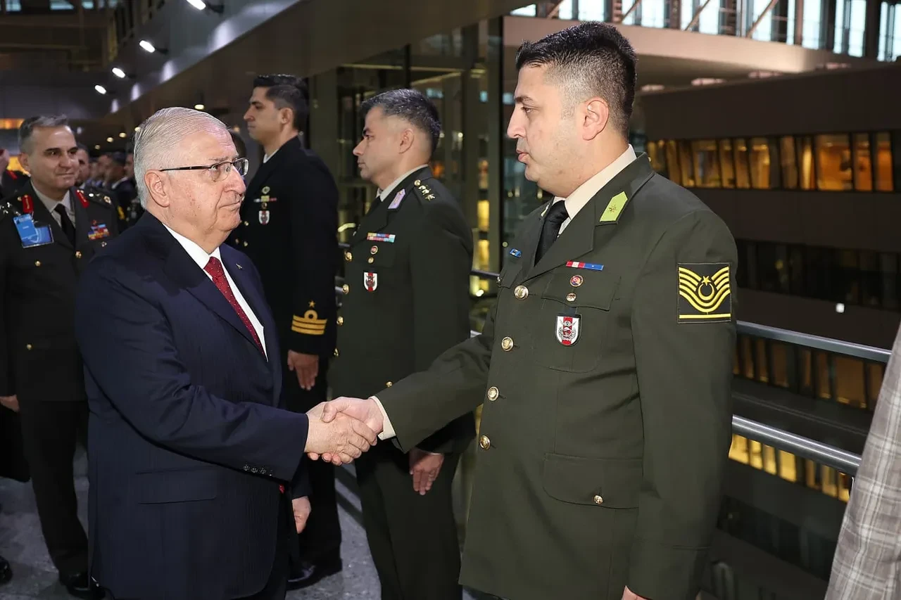 Milli Savunma Bakanı Güler, NATO Karargahı'nda ziyaretlerde bulundu