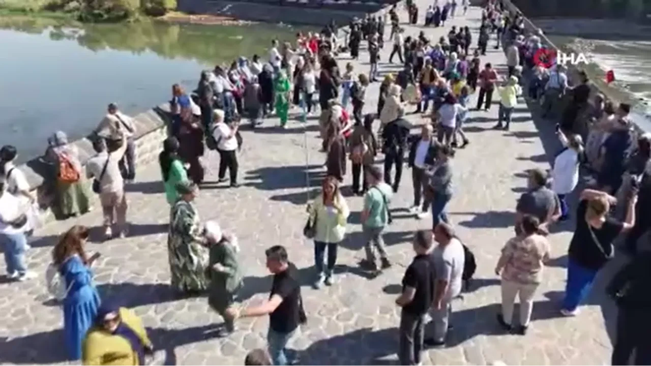 Terörsüz Türkiye vurgusu, turist kapısını ardına kadar açtı!