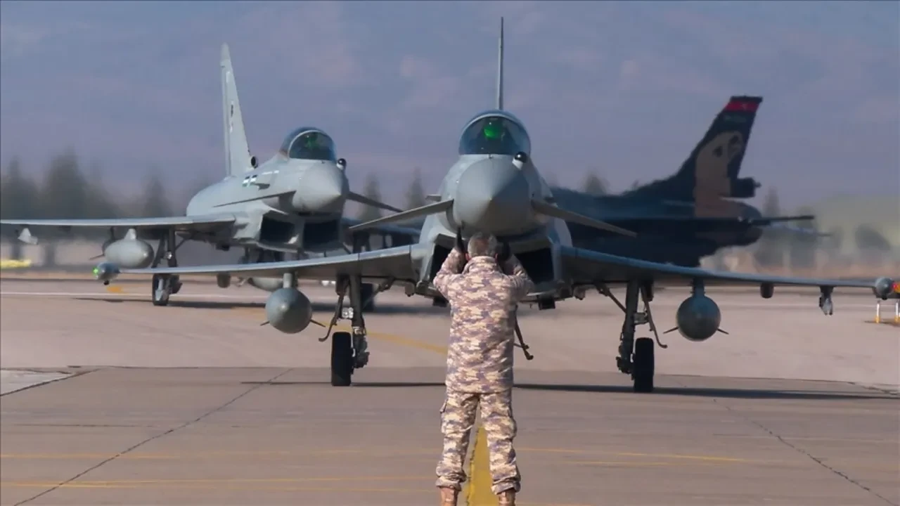 Türkiye ile müzakereye hazır! Eurofighter'da Almanya yeşil ışık yaktı