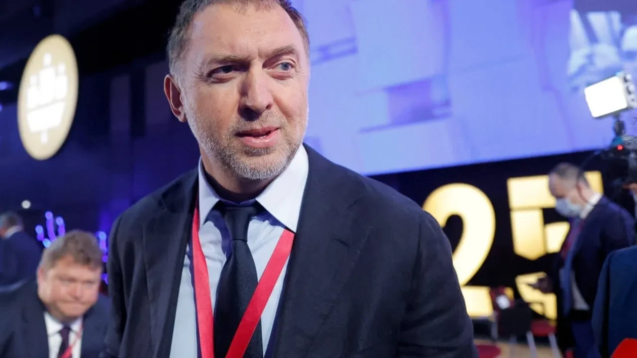 Ünlü oligark Deripaska: Doları kurunu 105'e çıkaralım