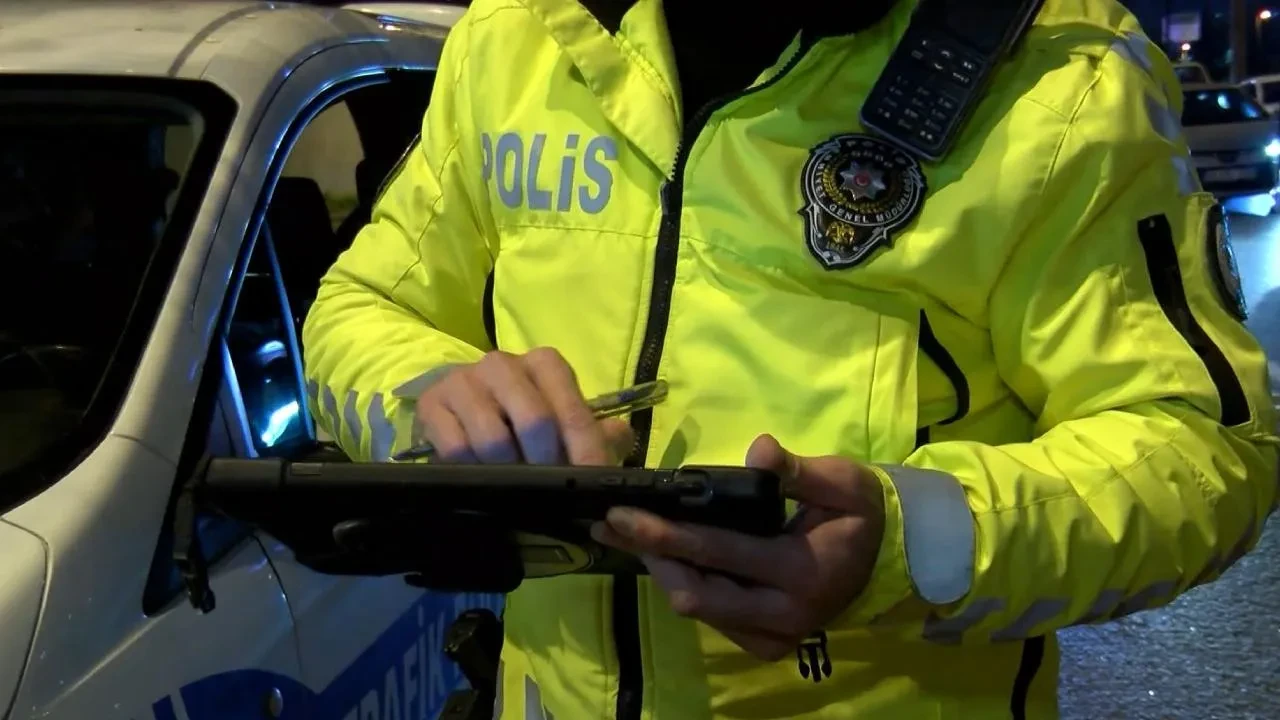 Yeni trafik cezaları ne zaman çıkacak? Arabası olan herkesi ilgilendiriyor