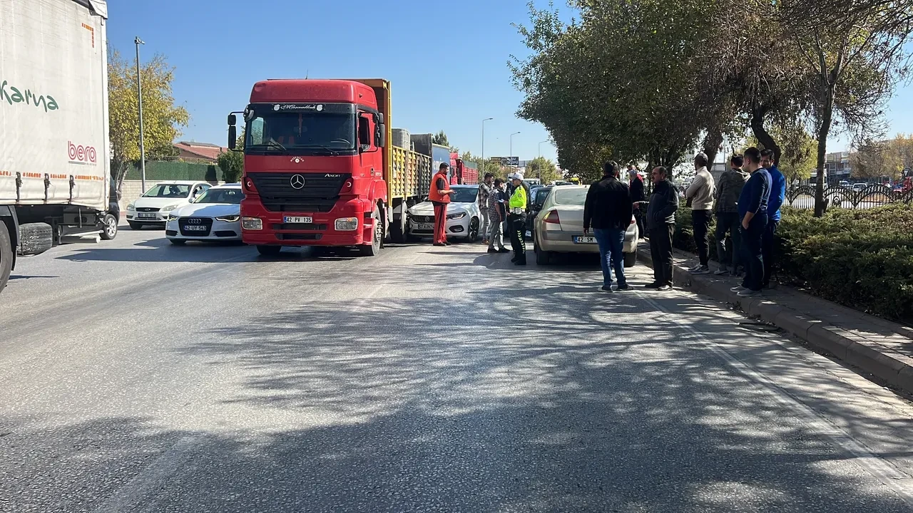 Bakan Yerlikaya tepki çeken görüntüyü 'Bize yakışmıyor' diye paylaştı: Sürücüye ceza kesildi