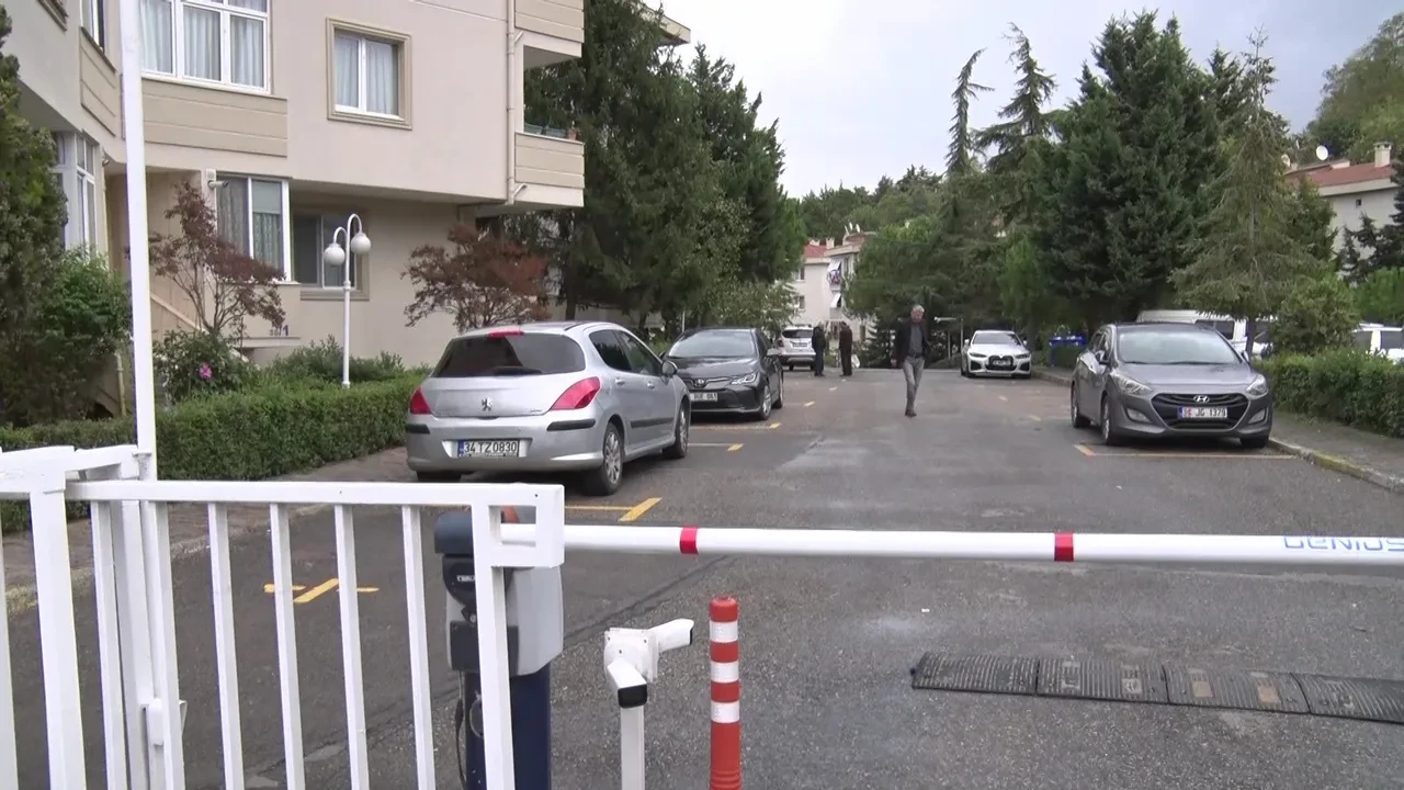 Barışma bahanesiyle eski sevgilisini katletti! Olayı görenler elini kolunu sallayarak gitti!