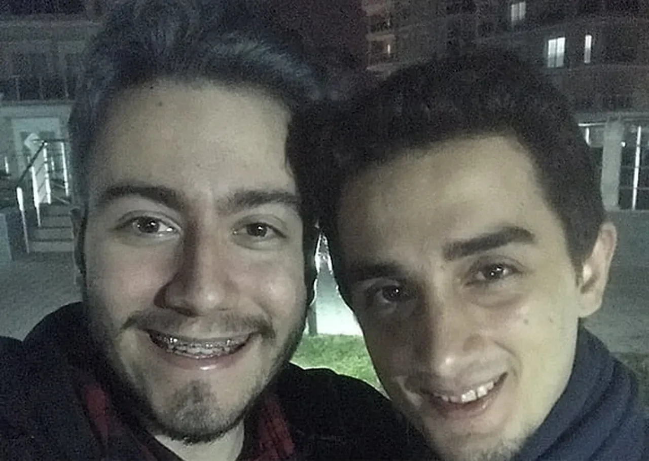 Enes Batur'un yakın arkadaşı Ruhi Çenet, Başak Karahan'ın nikah şahidi oldu! Tepkiler sonrası açıklama geldi 