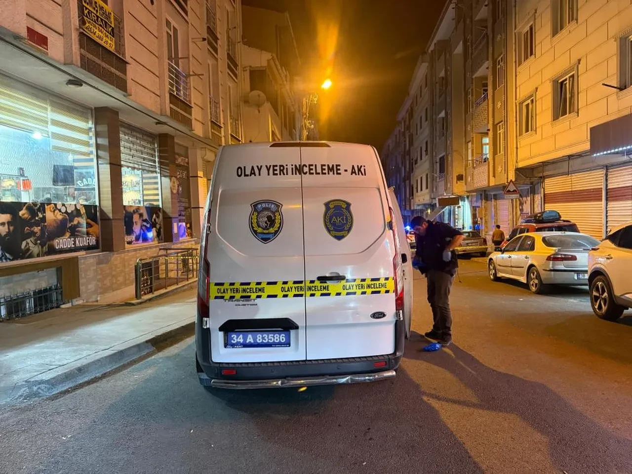 Esenyurt’ta kahvehaneye otomatik silahlarla saldırı