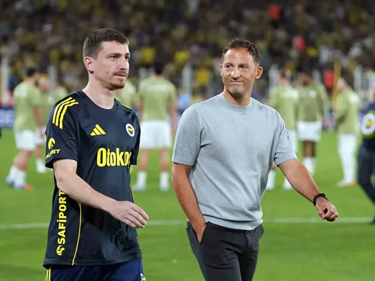 Fenerbahçe'de sürpriz kadro dışı kararı! Tedesco takımda istemedi