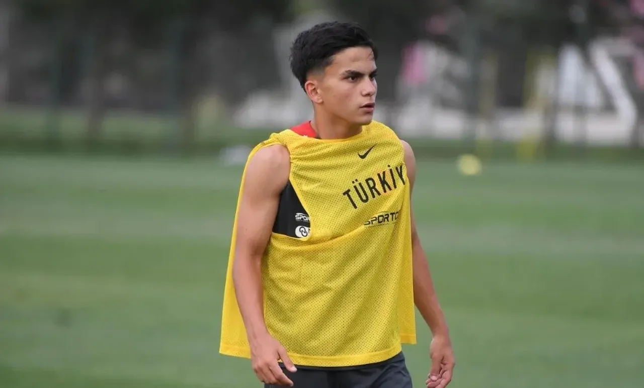 Galatasaray yetiştirdi, Fenerbahçe kaptı! Arda Güler'e benzetiliyor