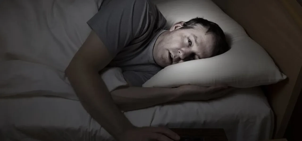 Gece yarısından sonra beyin farklı çalışıyor: Bilim insanlarından kritik uyarı