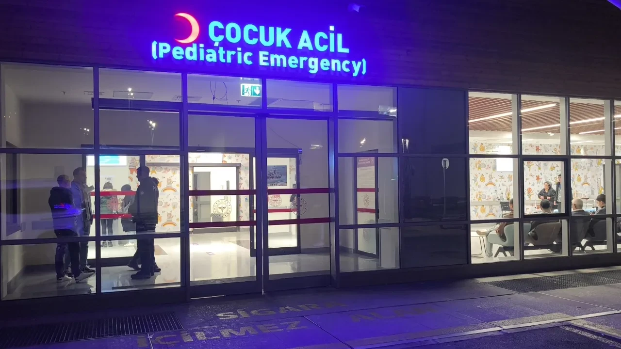 Okul gezisinde gıda zehirlenmesi: Öğrenciler hastanelik oldu