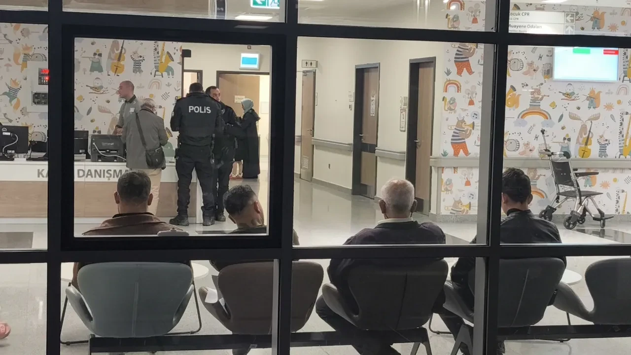 Okul gezisinde gıda zehirlenmesi: Öğrenciler hastanelik oldu