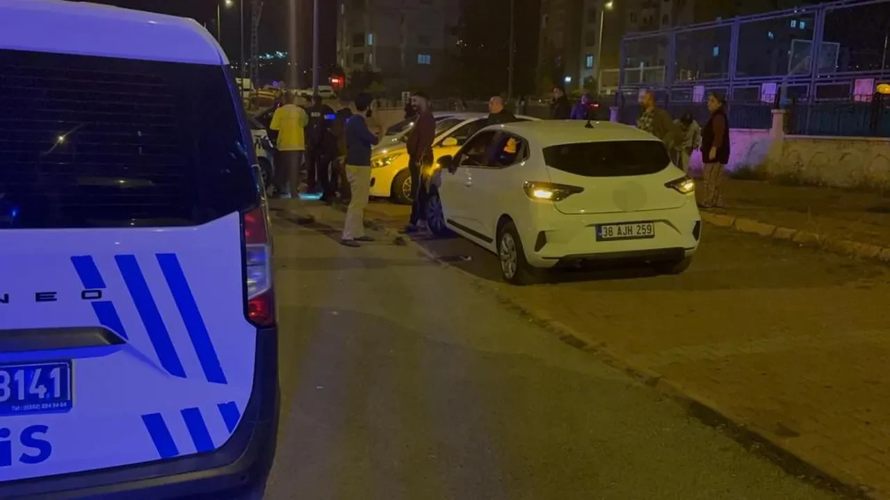 Polisten kaçan sürücüye babasından sert tepki: Keşke kafana sıksalardı