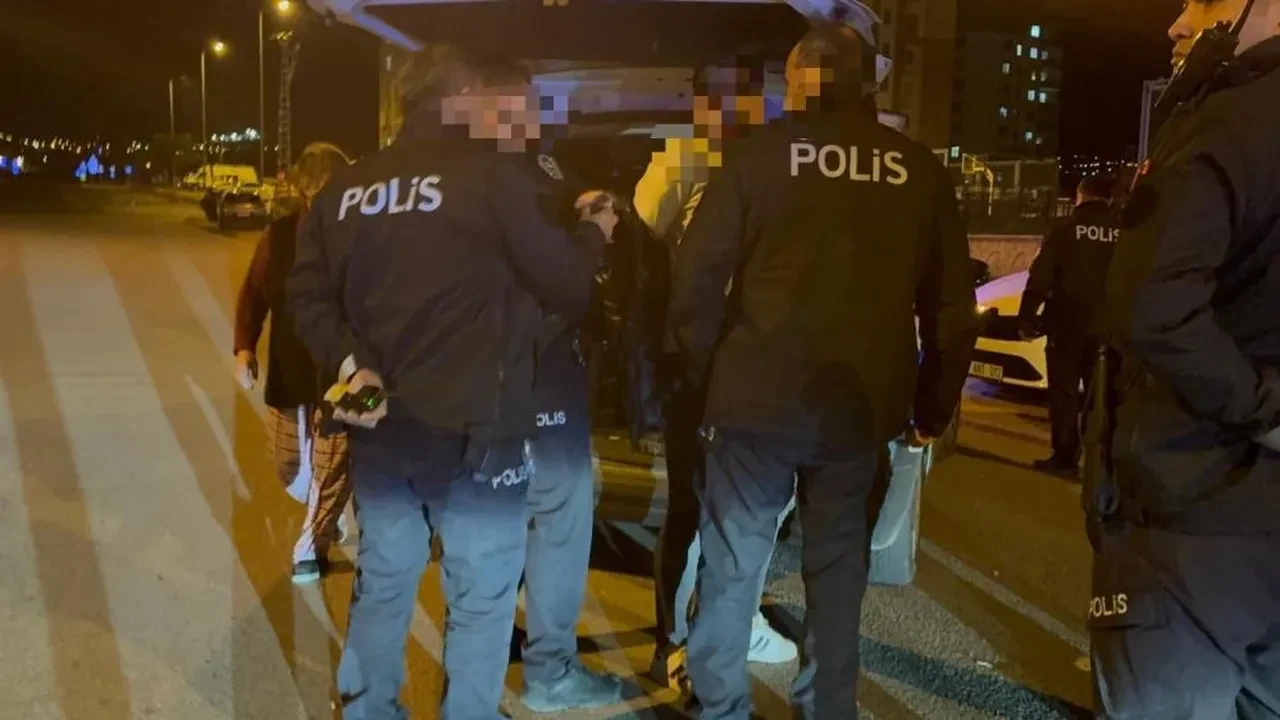 Polisten kaçan sürücüye babasından sert tepki: Keşke kafana sıksalardı