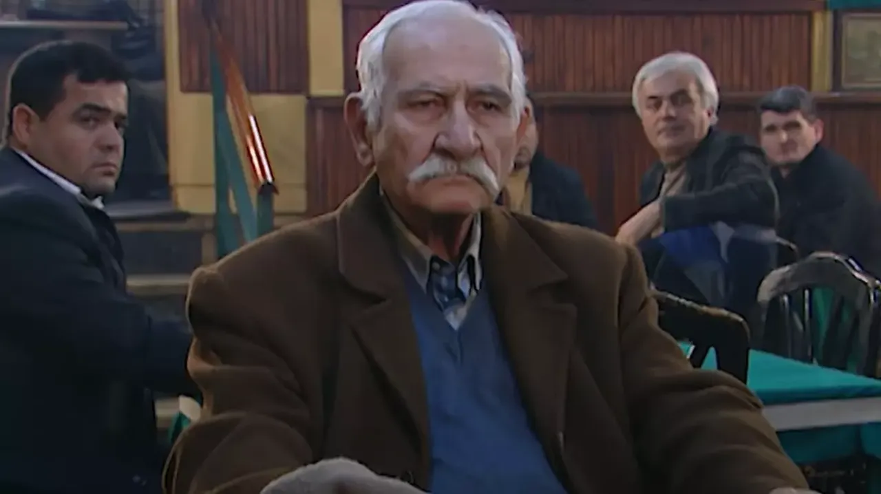 Yabancı Damat dizisinin Memik Dede'si Arif Erkin Güzelbeyoğlu hayatını kaybetti