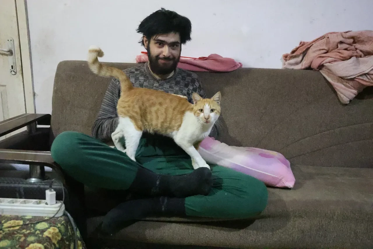 Yıllardır duş almayan, tırnaklarını kesmeyen gencin eski hali ortaya çıktı! 'Çok bakımlı biriydi'