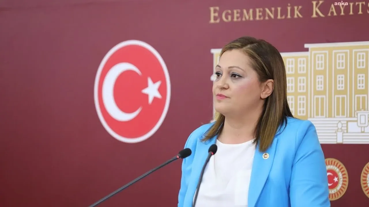 AK Parti'ye geçeceği iddia edilen Burcu Köksal'dan ilk açıklama! 'Artık susmayacağım' 