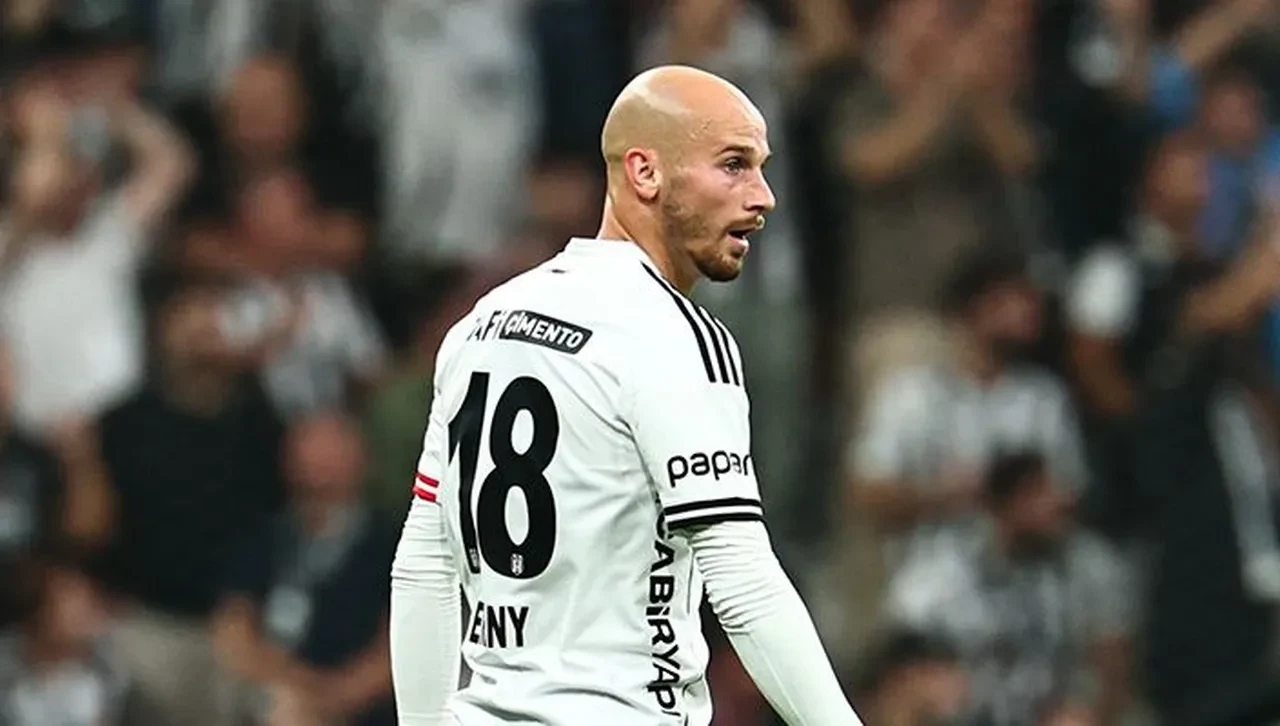 Beşiktaş'ın yıldızı Vaclav Cerny dünya yıldızlarını geride bıraktı