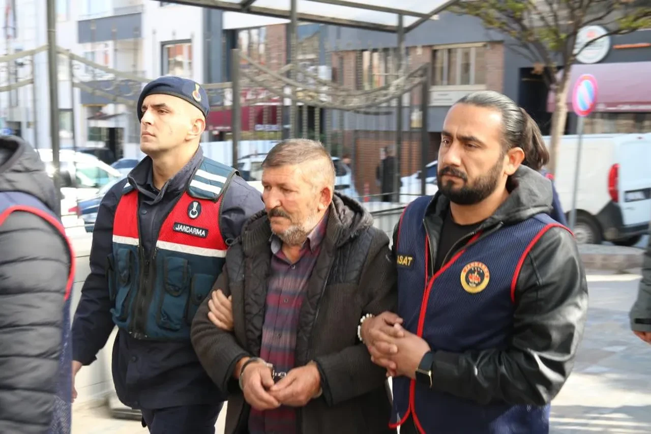 Cansız bedeni 14 yıl sonra ahır temelinde çıktı! Kardeşinin ifadesi kan dondurdu