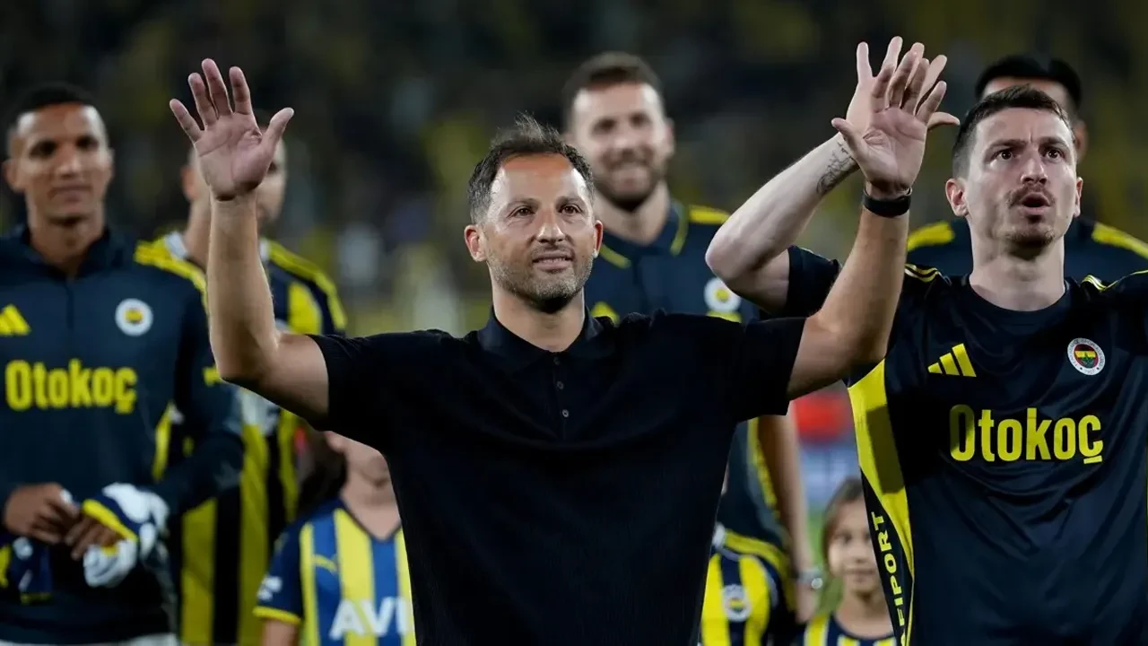 Fenerbahçe resmen duyurdu: A takımda 4 ayrılık birden