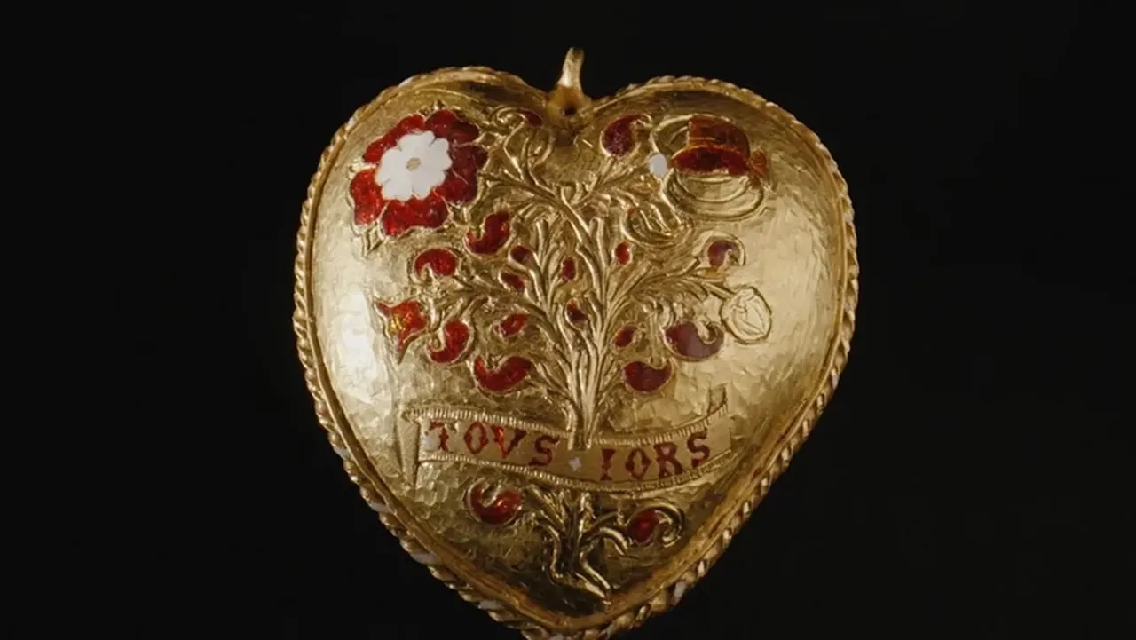 Hem kendini hem tarla sahibini zengin etti! Bir yürüyüş sırasında milyonların sahibi oldu