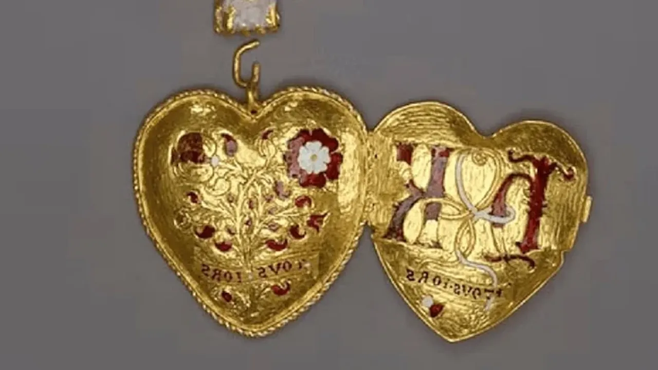 Hem kendini hem tarla sahibini zengin etti! Bir yürüyüş sırasında milyonların sahibi oldu