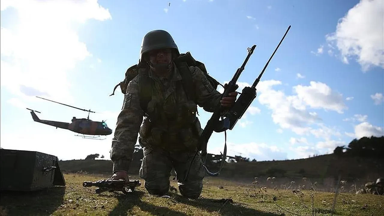 Irak, Suriye ve Lübnan tezkereleri Meclis'te: Türk askerinin görev süresi uzatılıyor