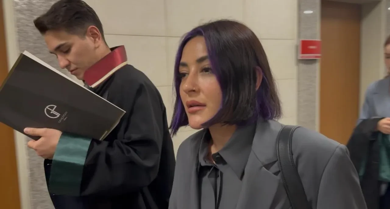 Melek Mosso ile Serkan Sağdıç resmi olarak boşandı 