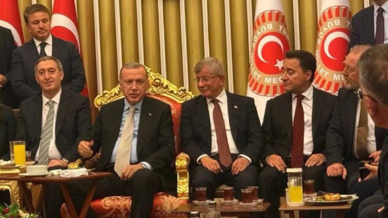 Nagehan Alçı: Ahmet Davutoğlu'nun AK Parti'ye dönmesine şaşırmam
