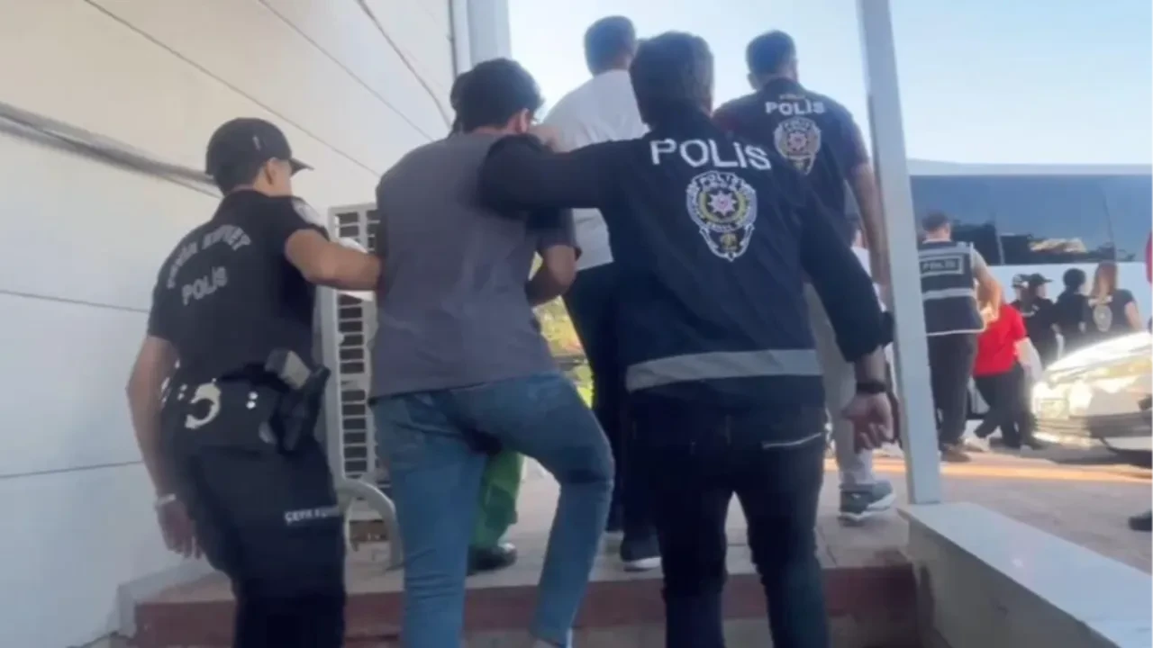 Sosyal medyada dolandırıcıların alışveriş ağı ortaya çıktı! 10 işi yakalandı