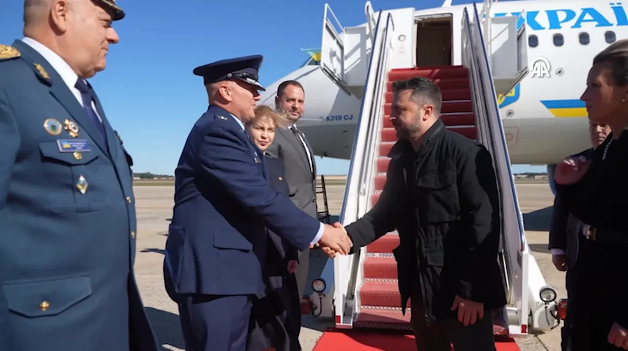 Zelenskiy, Trump ile görüşmek için ABD'ye geldi! Tomahawk füzeleri, Putin'i ikna etti